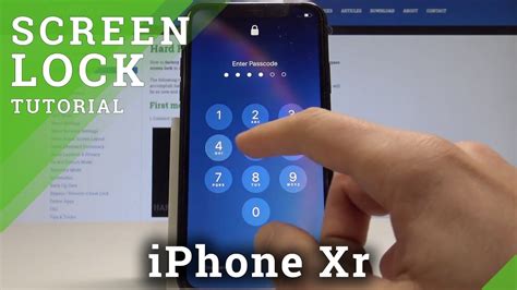 iphone xr locking up